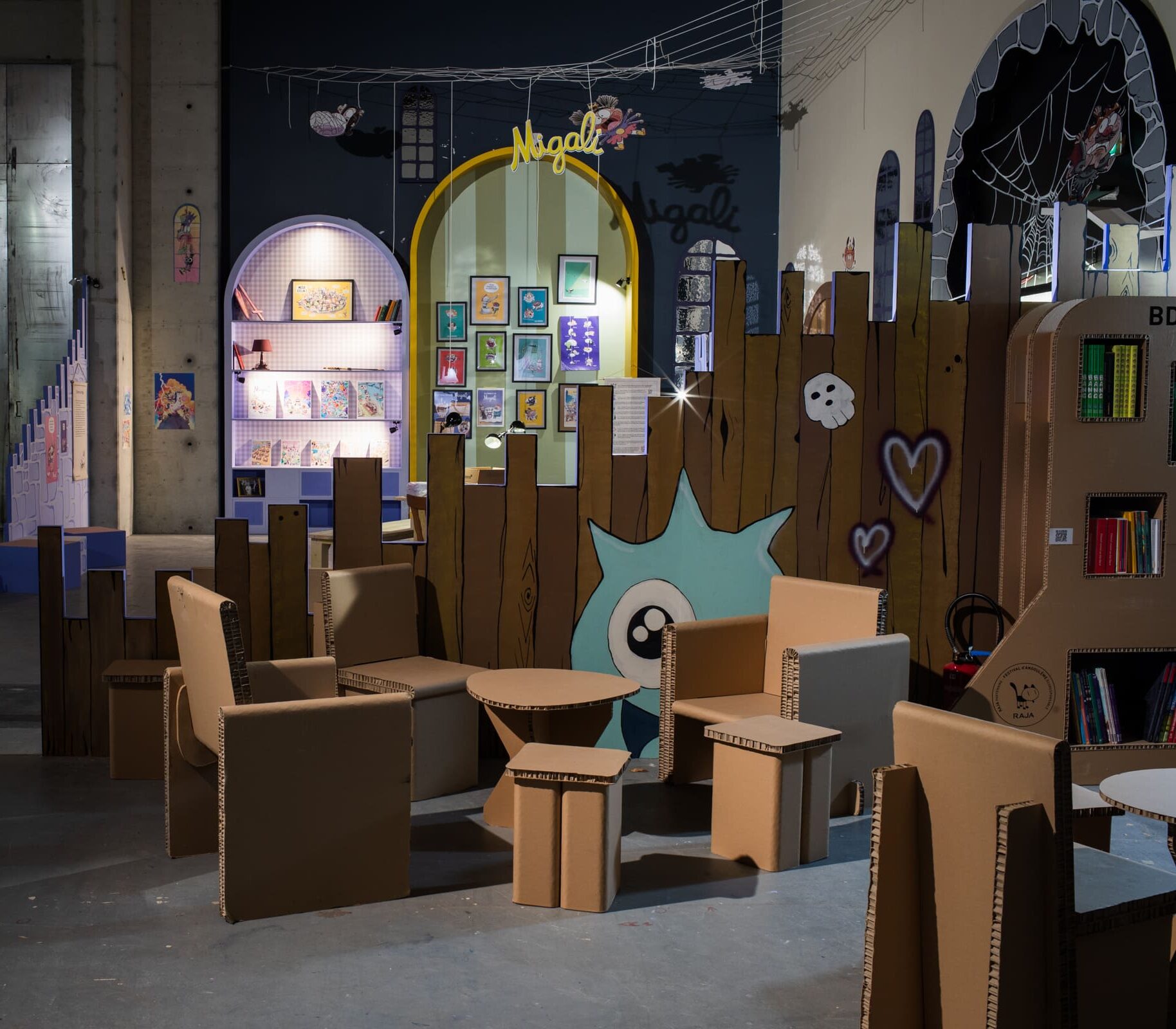 Graphisme - espace lecture- festival Bande dessinée Angoulême 2024 - atelier scratch